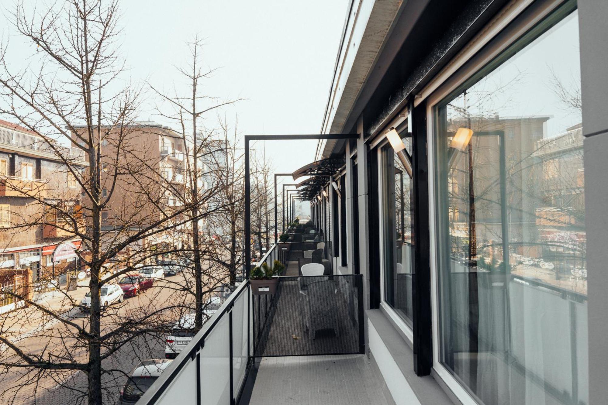 Roberta House Lägenhet Rozzano Exteriör bild